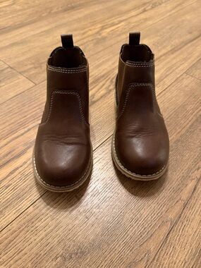 Old navy Chelsea boots